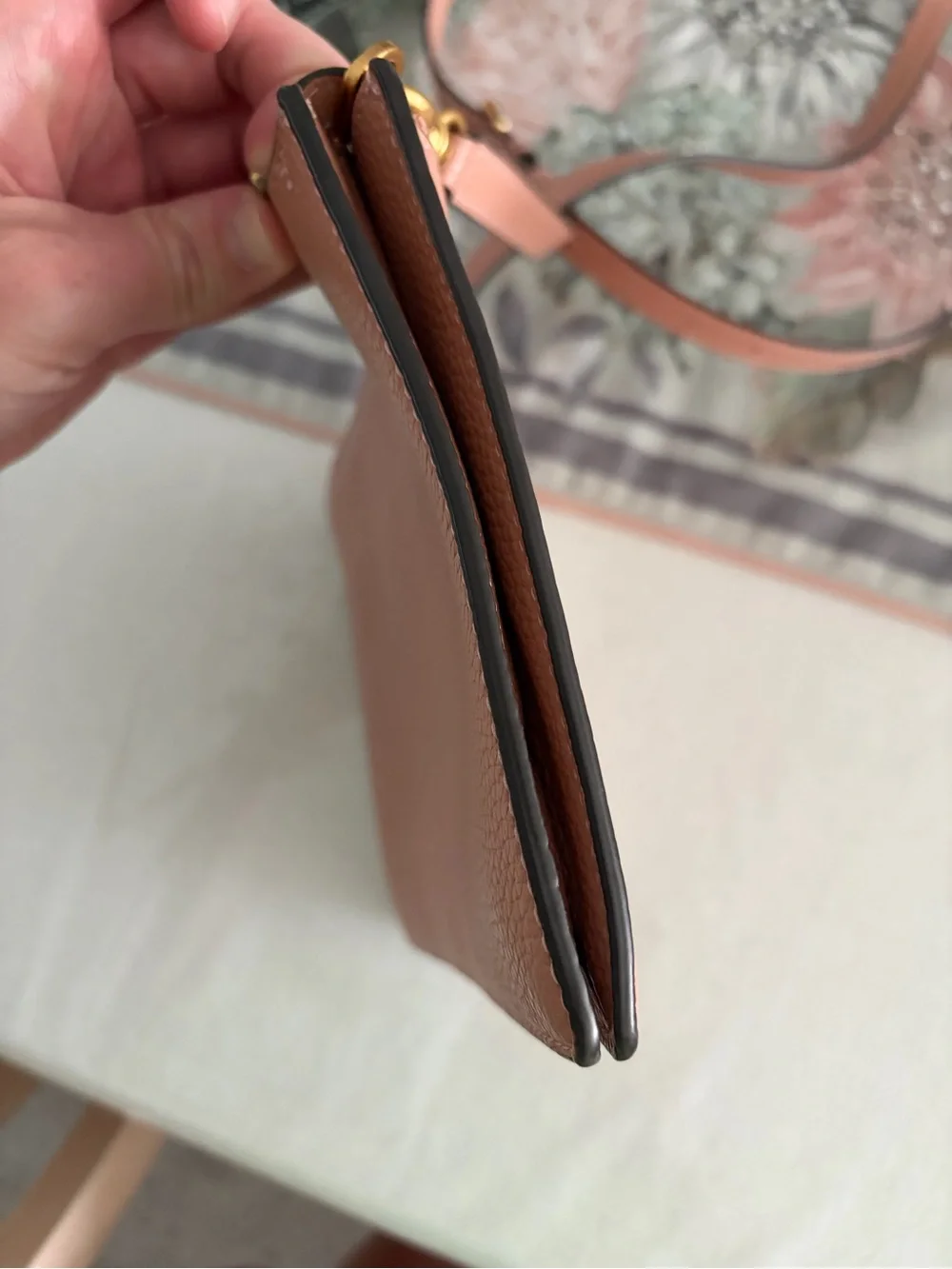 Like new Tory Burch Pink Pebbled Leather crossbody bag